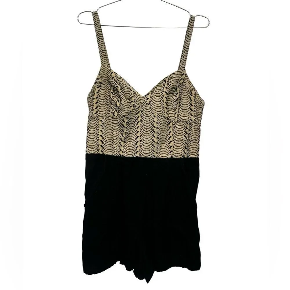 Anthropologie Lilka Black and Cream Sleeveless romper size medium - Picture 4 of 9